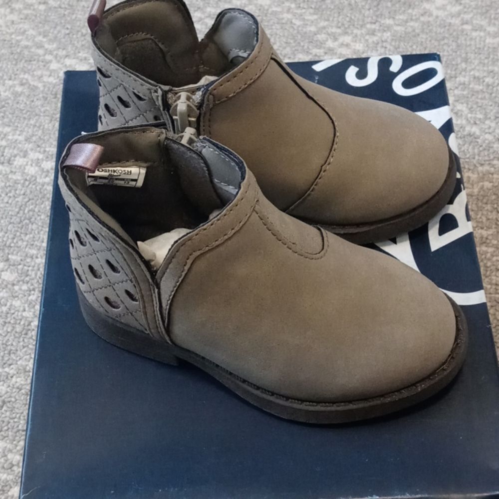 Oshkosh boots